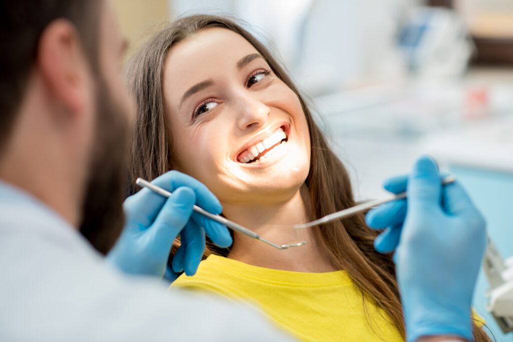 - Roberts Wellness Dental - Centralia Dentist