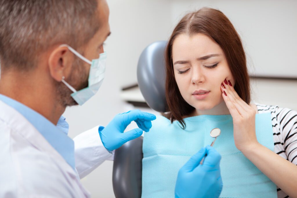 - Roberts Wellness Dental - Centralia Dentist