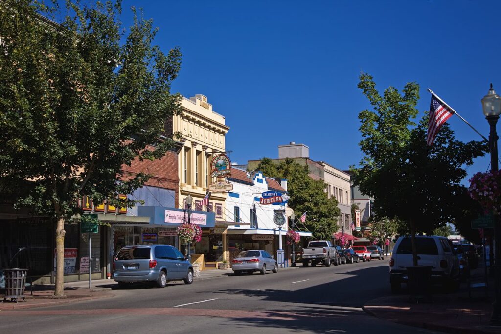 Roberts Wellness Dental - Centralia Dentist